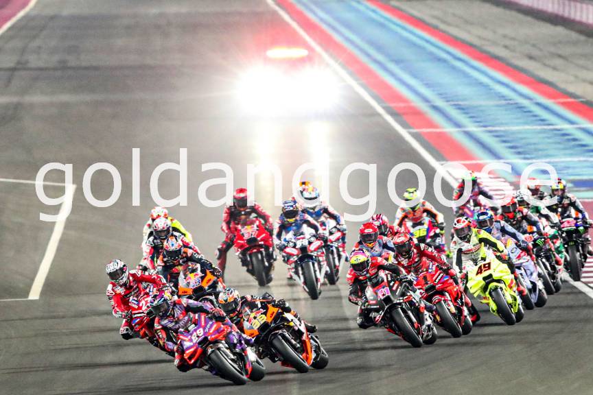 Jorge Martinleads start, Tissot Sprint Race, Qatar MotoGP, 9 March 2024